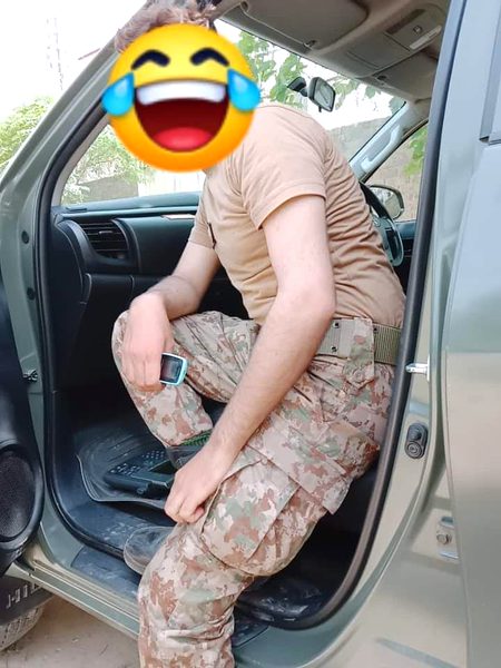 سنو امی پوچھ رہی ہیں
لڑکی کیا کرتی ہے
کیا بتاؤں 😜