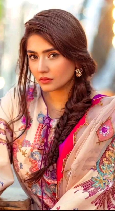 Pakistani Celebs image