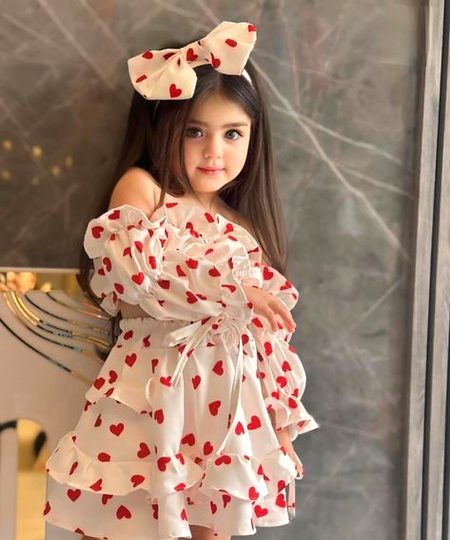 Beautiful People image
