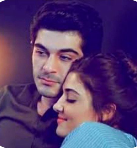 ہوتا اگر "مطلب" تو کب کا چھوڑ دیتاتمہیں❣ *❤❤* ارادہ "وفا" کاہے الزام جو بھی آۓپرواہ نہیں ❤ ◦•●◉✿ ** ✿◉●•◦