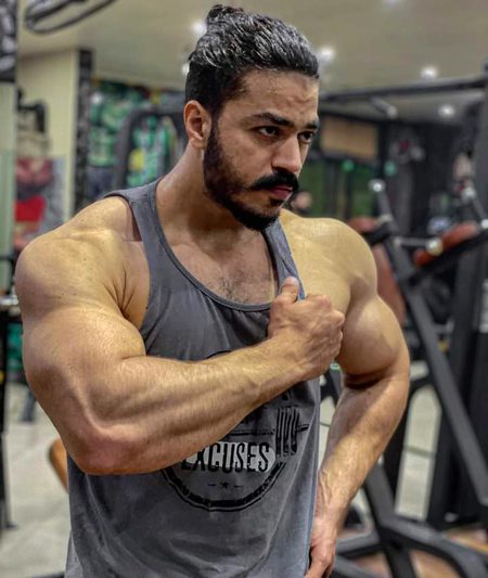 GYM lover😎..