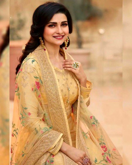 Indian Celebs image