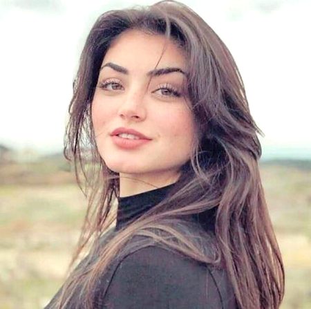 Turkish Celebs image