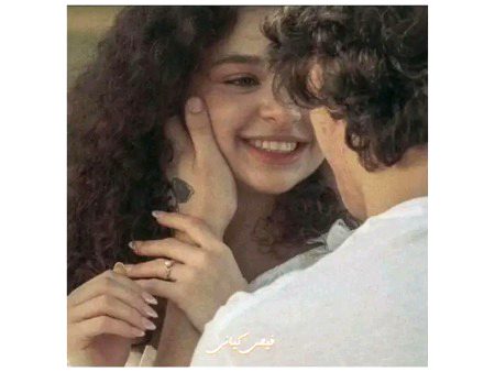 رانجھے پے یہ لازم ہے کہ گھر بار بنائے پہلے 
مزدور کے ہاتھ آتی نہیں "ہیـــر" میرے دوست __🤍🌼