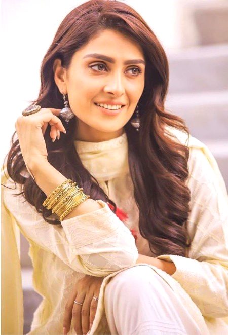 Pakistani Celebs image