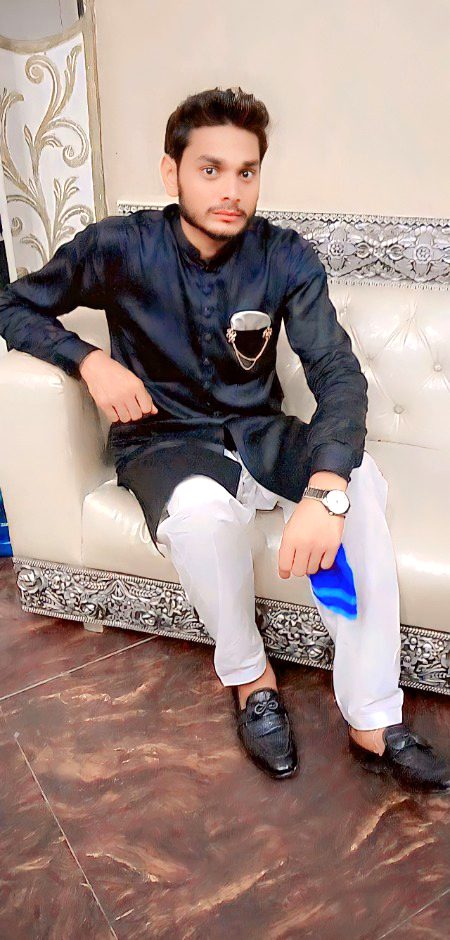 #Kabi koe larki hamari picture laga k kahy ghee mera life partner 🙈🙈🙈🙈wo din kab aye ghaa🤭🤭