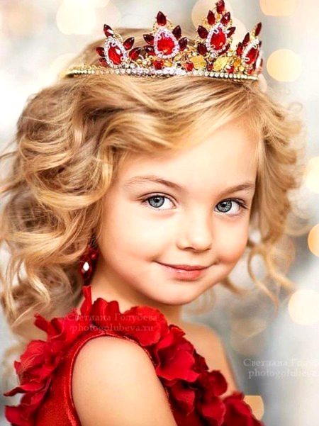 Beautiful People image