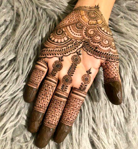 Mehndi Design image