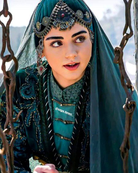 Turkish Celebs image