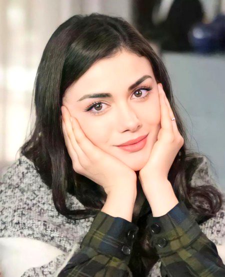 Turkish Celebs image