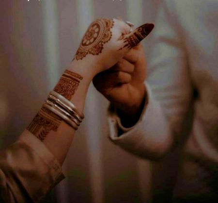 مجھے عشق ہے تیرے روح س میں کیو ں تجھے جسم میں تلاش کروں۔