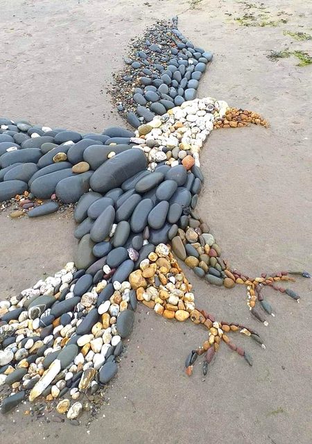 Arts with rocks ☺️