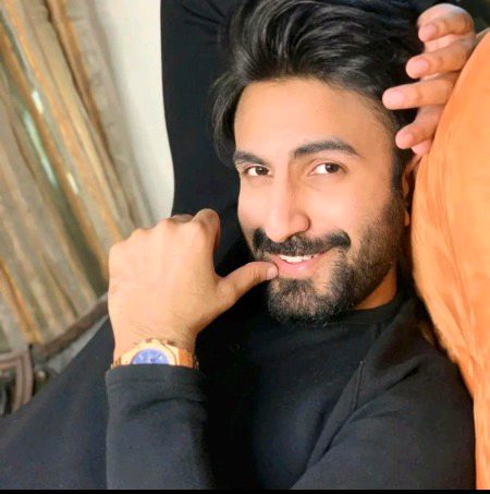 Pakistani Celebs image