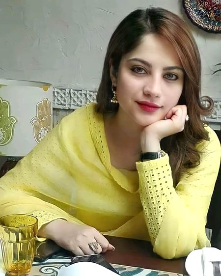 Pakistani Celebs image