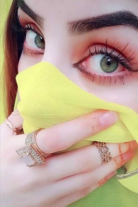 Beautiful People image