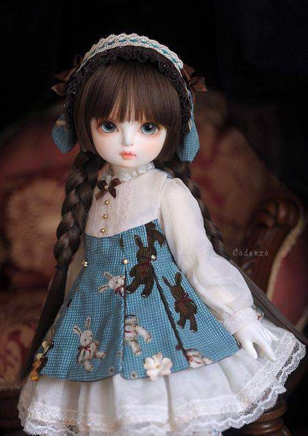 *نا محرم اگر جلتے کوئلوں پر بھی چل کر کہے نا مجھے تم سے محبت ہے...*
*تو پھر بھی اس کی بات کا یقین نہ کر یں.....!!*