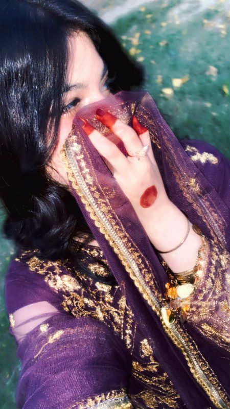 Beautiful People image