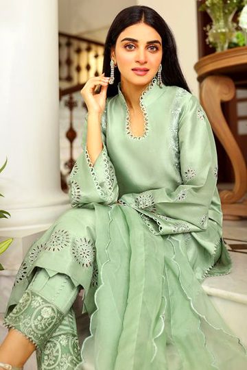 Pakistani Celebs image