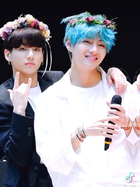 Beautiful People image