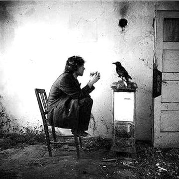 ﻧﮧ ﺟﺎﻧﮯ ﮐﺲ ﮐﯽ ﮨﻤﯿﮟ ﻋﻤﺮ ﺑﮭﺮ ﺗﻼﺵ ﺭﮨﯽ
ﺟﺴﮯ ﻗﺮﯾﺐ ﺳﮯ ﺩﯾﮑﮭﺎ ﻭﮦ ﺩﻭﺳﺮﺍ ﻧﮑﻼ