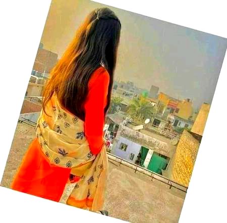 جو تمہاری خوشی کے لیے اپنی خوشی ختم کر دے ایسے رشتے کو کبھی ختم مت ہونے... 
دینا