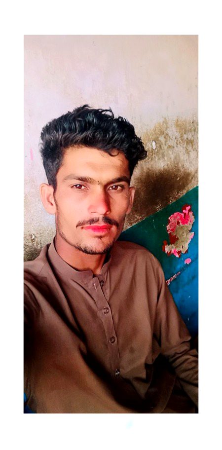 حوروں سے کہہ دو وہ کسی گمان میں نہ رہیں.وہ فرش پہ بھی ھمارے ہیں اور عرش پہ بھی ھمارے ہیں .