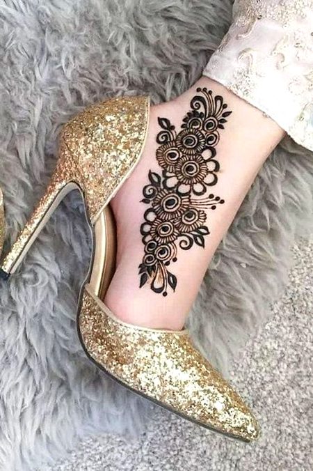 Mehndi Design image