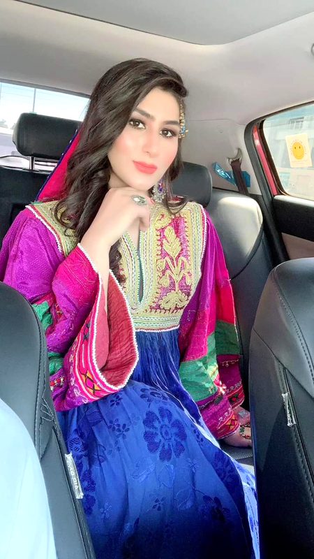 Sana  tajik  Singr