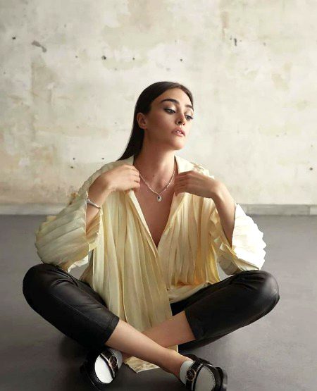 Turkish Celebs image