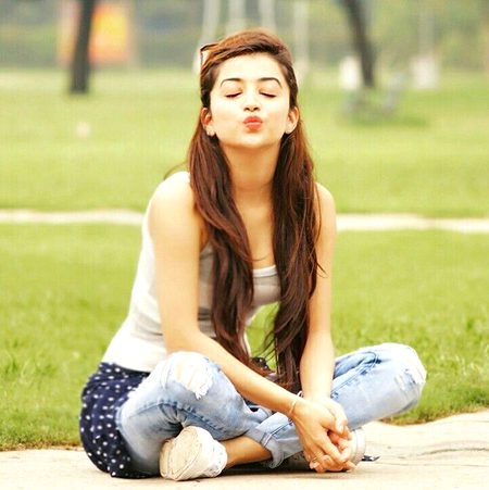 Beautiful People image