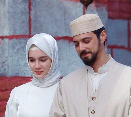 با پردہ عورت غیرت مند بھائی غیرت مند باپ اور غیرت مند شوہر کا فخر ہوتی ہیں 💯👍