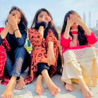 Beautiful People image