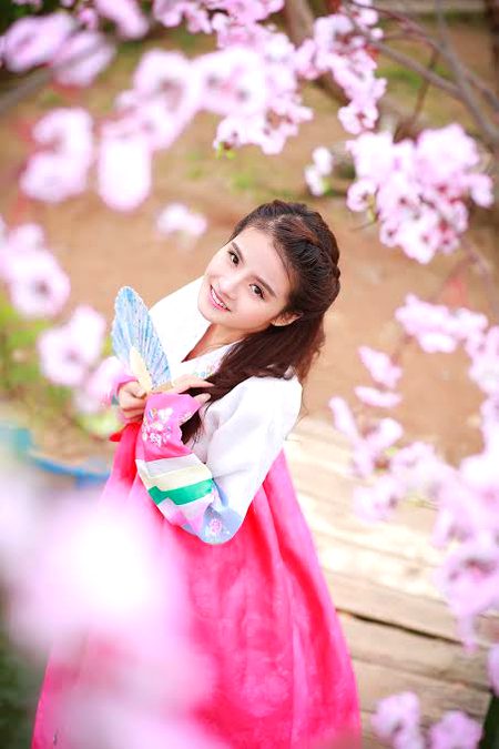 Beautiful People image