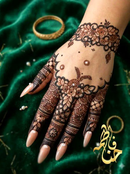 Mehndi Design image