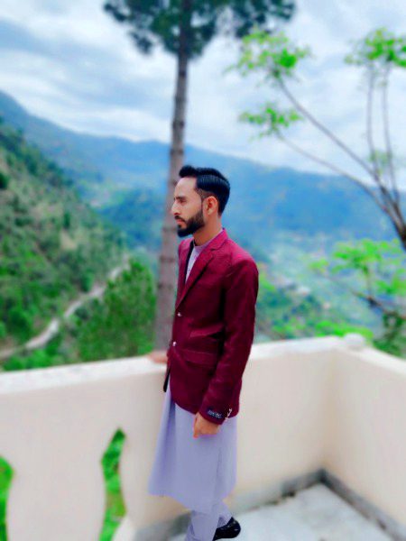 _سفر شروع کر دیا ہے اکیلے رہنے کا-_
_اب دوست، یار، پیار کوئی نہیں چاہئے دل دکھانے کے لیے۔😖💔_