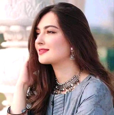 Beautiful People image