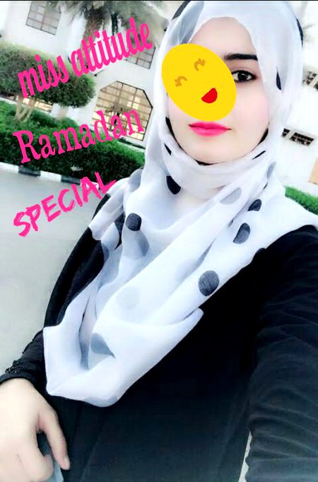 بڑی غریبی هے مجبور هو گئے هیں هم 
آقا تمهارے در سے بهت دور هو گئے هیں هم
جو حکم هو تو مدینے گهومنے آوں 
دیار پاک کی دیور چومنے آوں
اگر حضور کے روضے کی دید هو جائے 
قسم خدا هماری تو عید هو جائے
Khushi👉3rd iftari is done👍Allhamdulilah😘