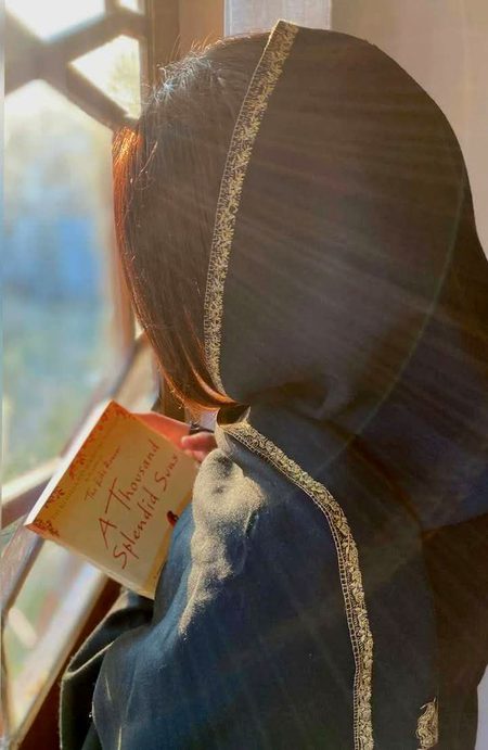 اب کر دیا ہے ہم نے محبت کو ملتوی..
اُمیدِ وصل ، رتجگے ، وحشت تمام شُد💔Unzii🥀