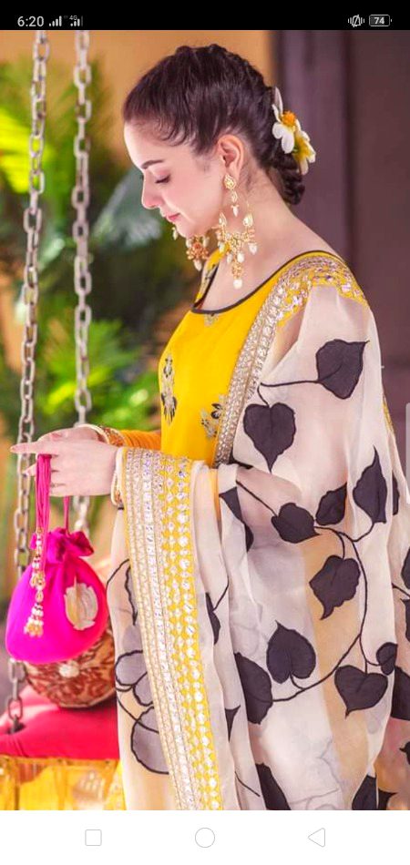 Pakistani Celebs image