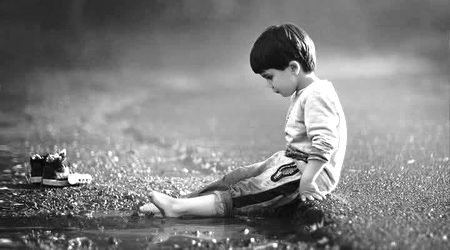 اداسی بڑی بری شے ہے اور ہم انسانوں کے انتخاب میں ایسی برائی اول ترجیح رکھتی ہے '🖤