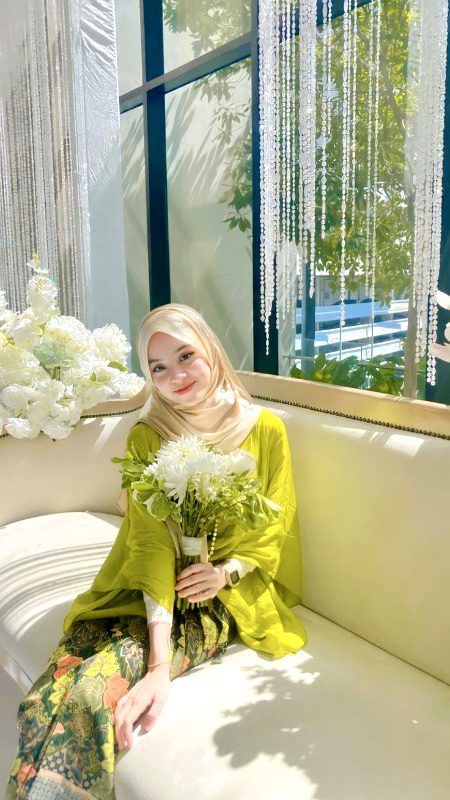 Beautiful People image