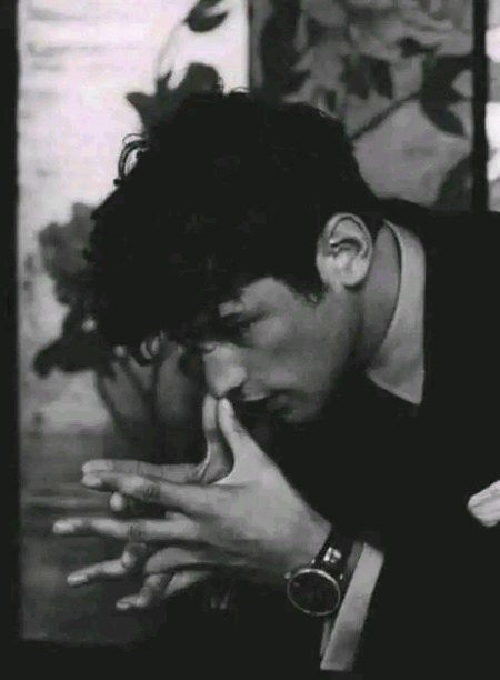 تمہیں جو مجھ سے نفرت ہے 🥺
وہ ہی اب میری راحت ہے 🖤.قیس