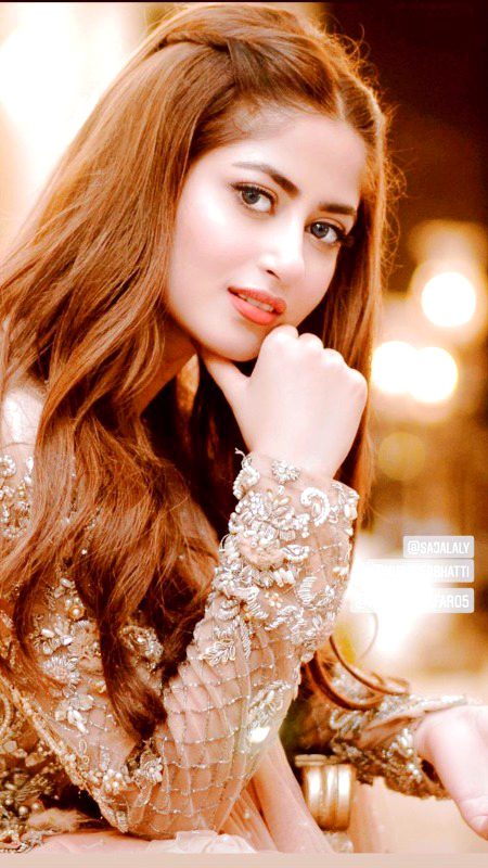 Pakistani Celebs image