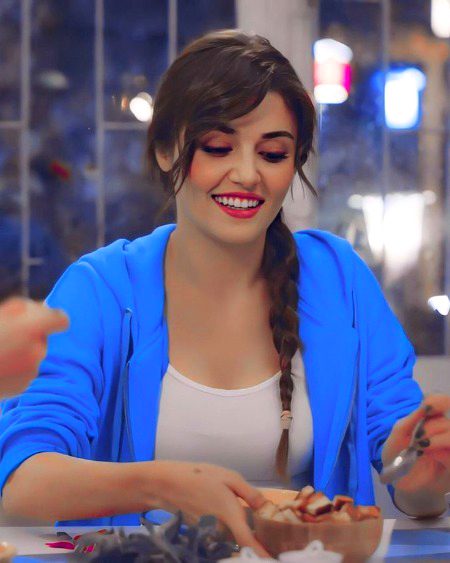 Turkish Celebs image