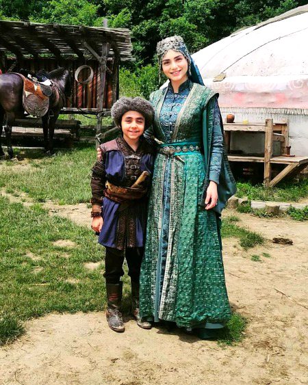 Turkish Celebs image