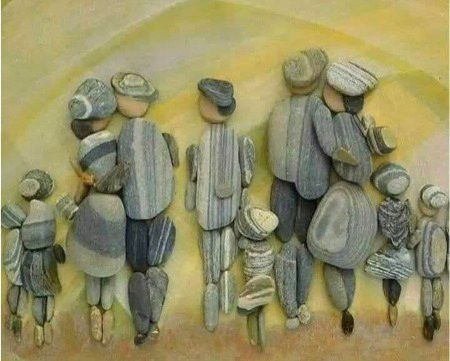 اگر پتھروں کو بھی سلیقے سے جوڑا جائے تو احساسِ مَحبت ان میں بھی نظر آتا ہے🍁