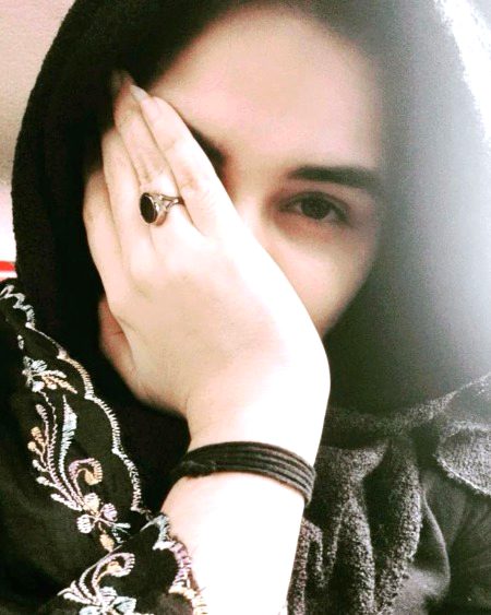 مجھ کو لے ڈوبا شہر میں تیرا یکتا ہونا
....
دل بہل جاتا اگر کوئی بھی تجھ سا ہوتا