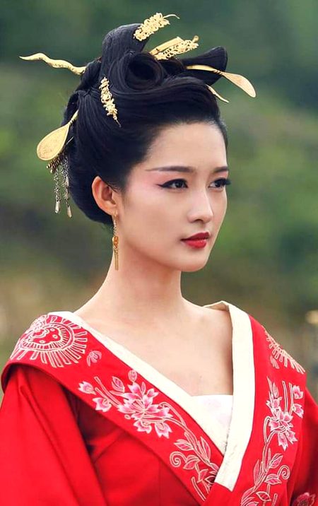 Beautiful People image