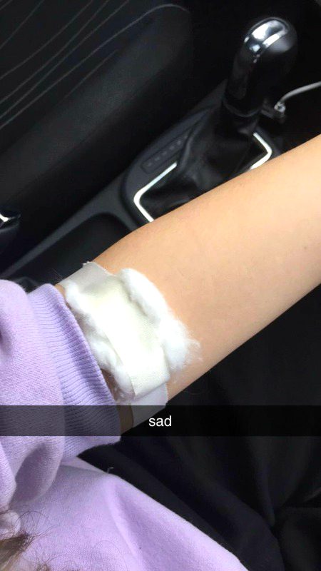 چبھتی ہے قلب و جاں میں تاروں کی روشنی 😞❗
اے چاند آج چھپ جا طبیعت اداس ہے😭❗