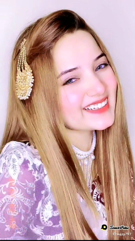 TikTok Stars image